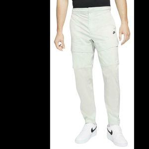 Nike Tech Pack Essentials Utility Commuter Cargo Pants w Back Zip Pocket 32 NEW